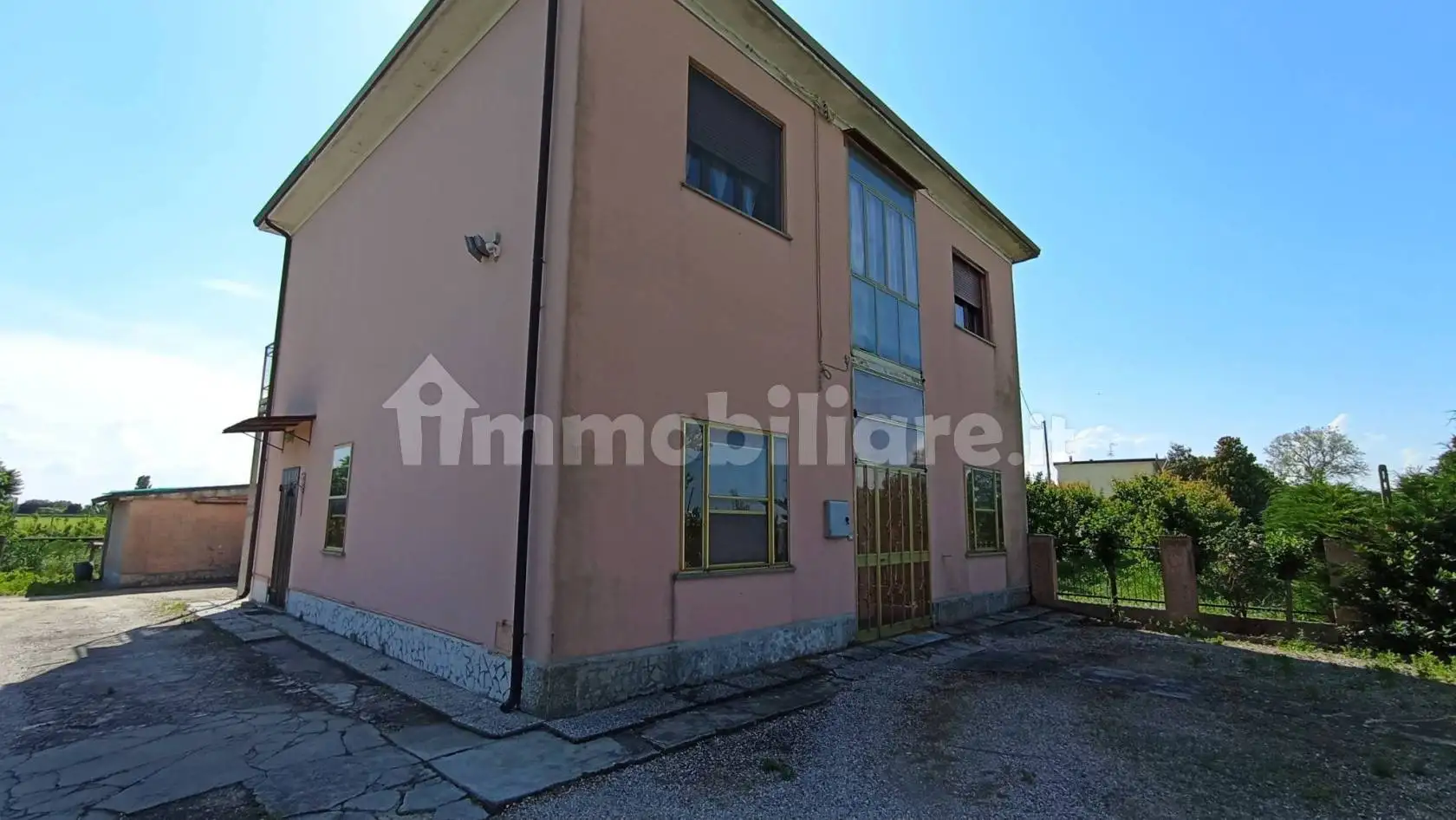 Villa in vendita a Masi Torello