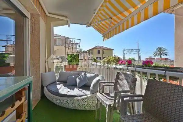 Appartamento in vendita a Bordighera