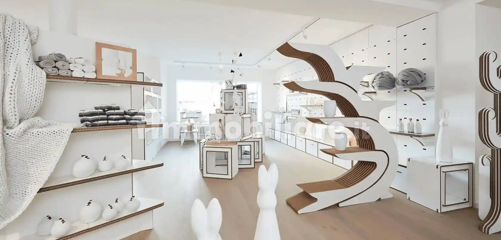 Palazzo - Edificio in vendita a Lucca