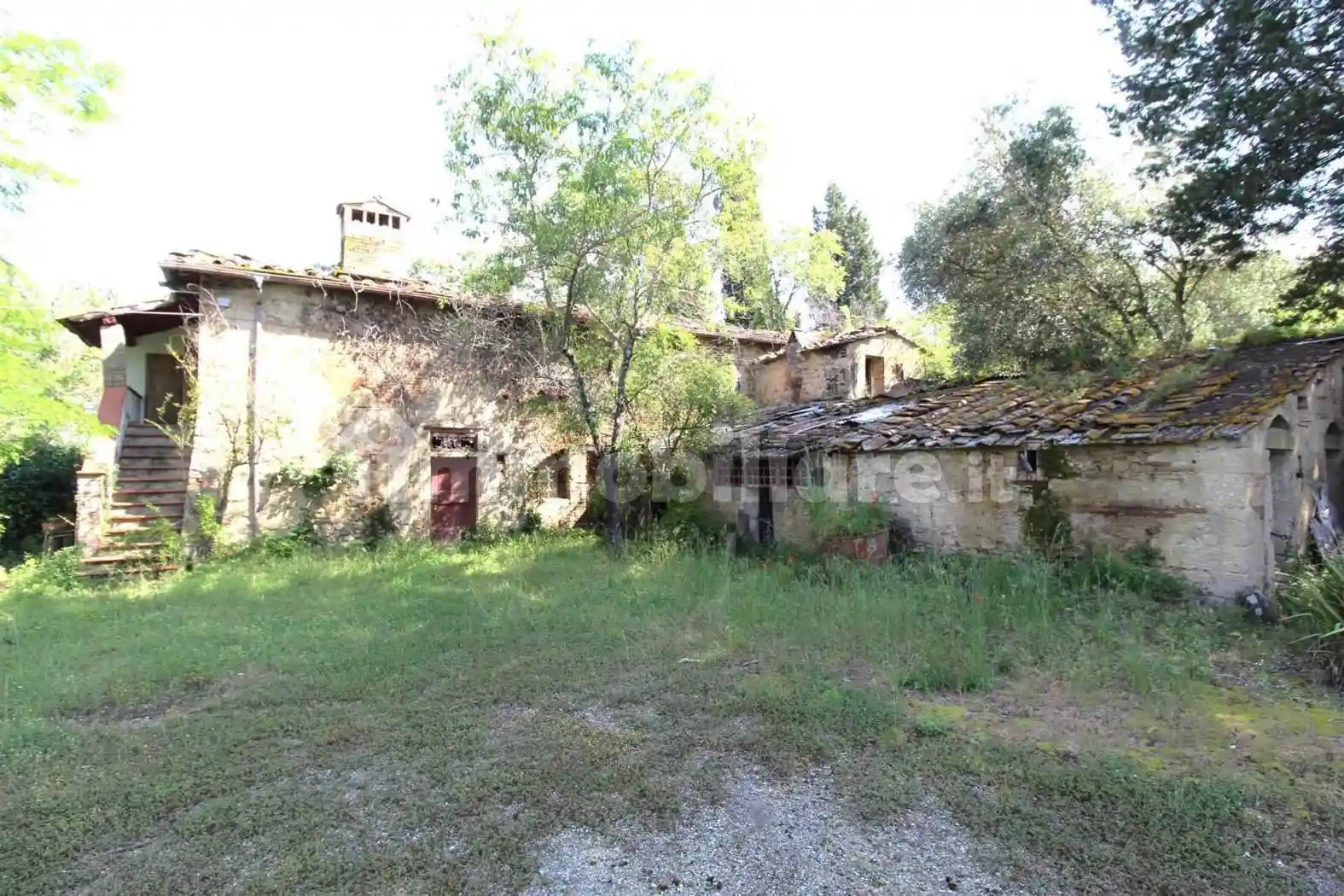 Rustico - Casale in vendita a Poggibonsi