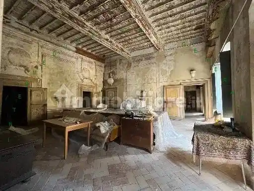 Casa indipendente in vendita a Scarperia e San Piero