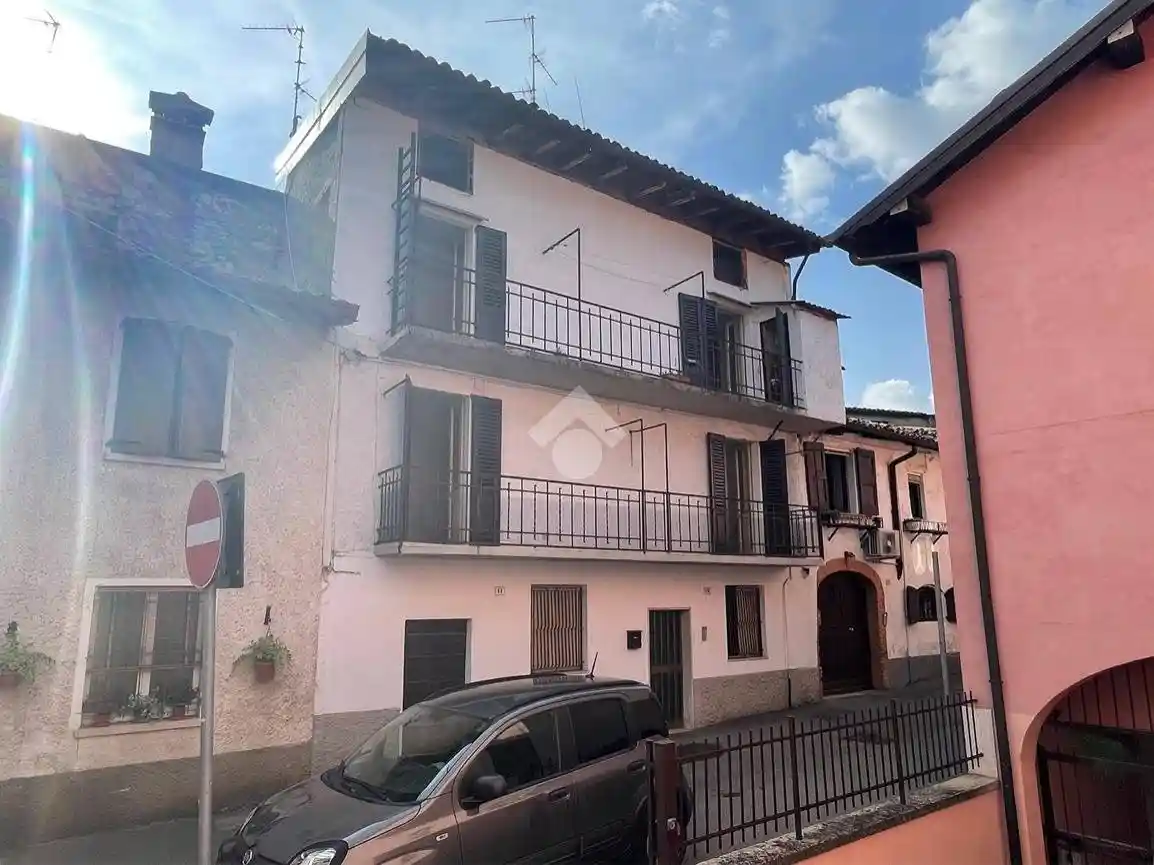 Casa indipendente in vendita a Cellatica