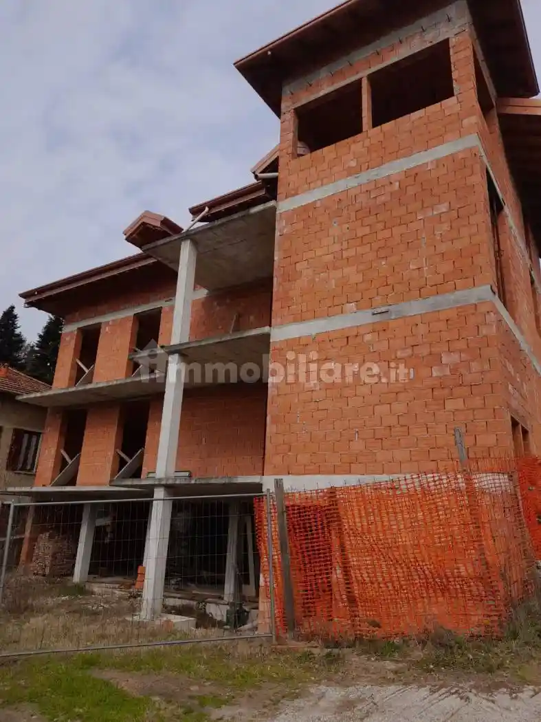 Rustico - Casale in vendita a Somma Lombardo