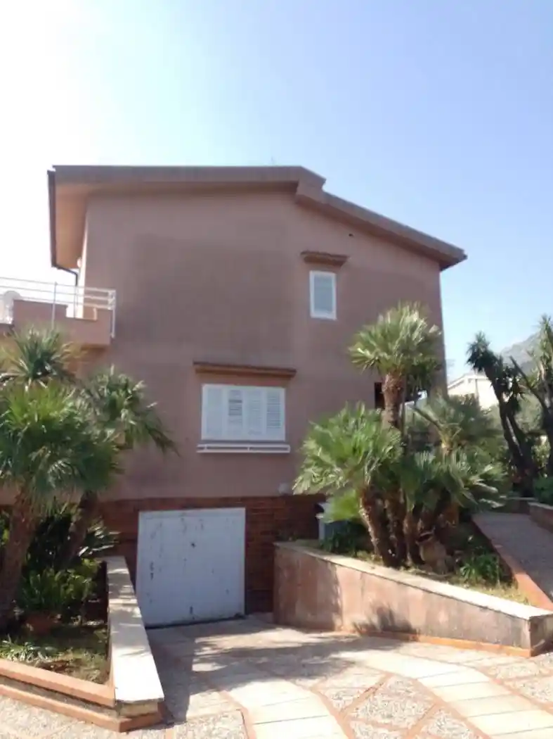 Villa in vendita a Carini