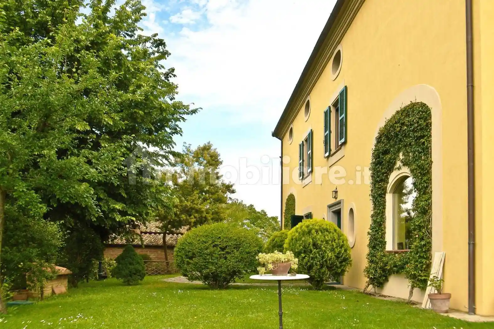 Villa in vendita a Castiglione del Lago