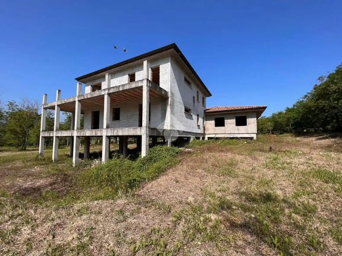 Rustico - Casale in vendita a Cassino