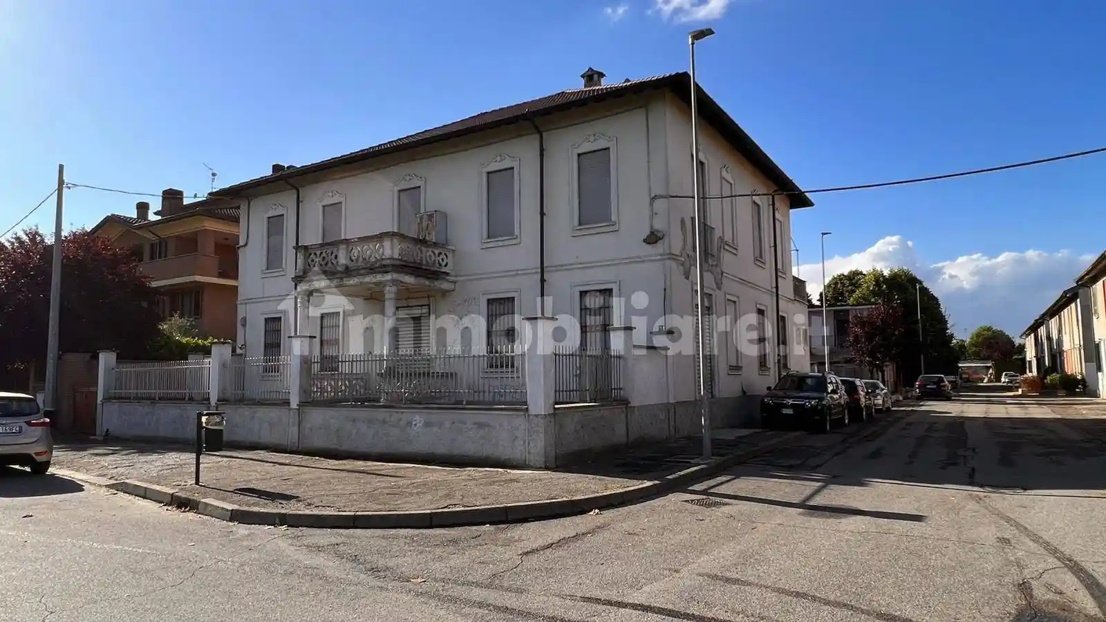 Palazzo - Edificio in Vendita - foto 2