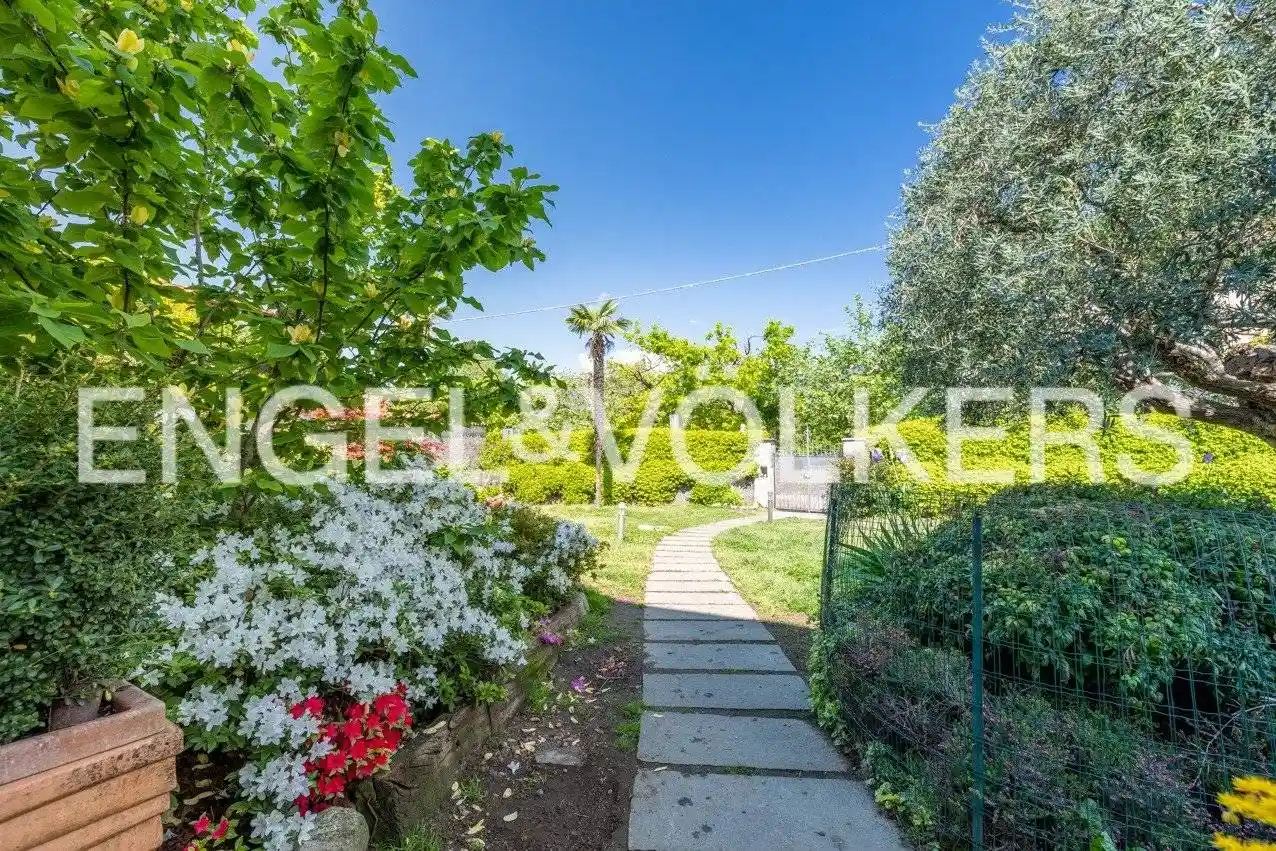 Villa unifamiliare via Monfalcone 7, Castello, Castelveccana - foto 4