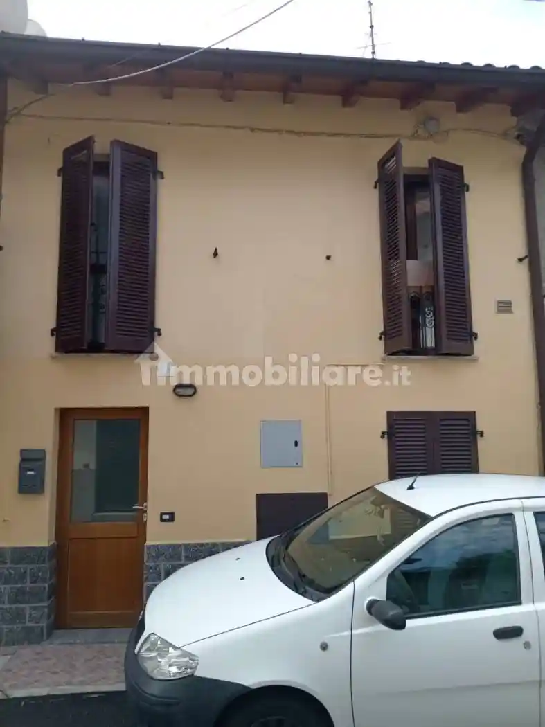 Rustico - Casale in vendita a Nova Milanese