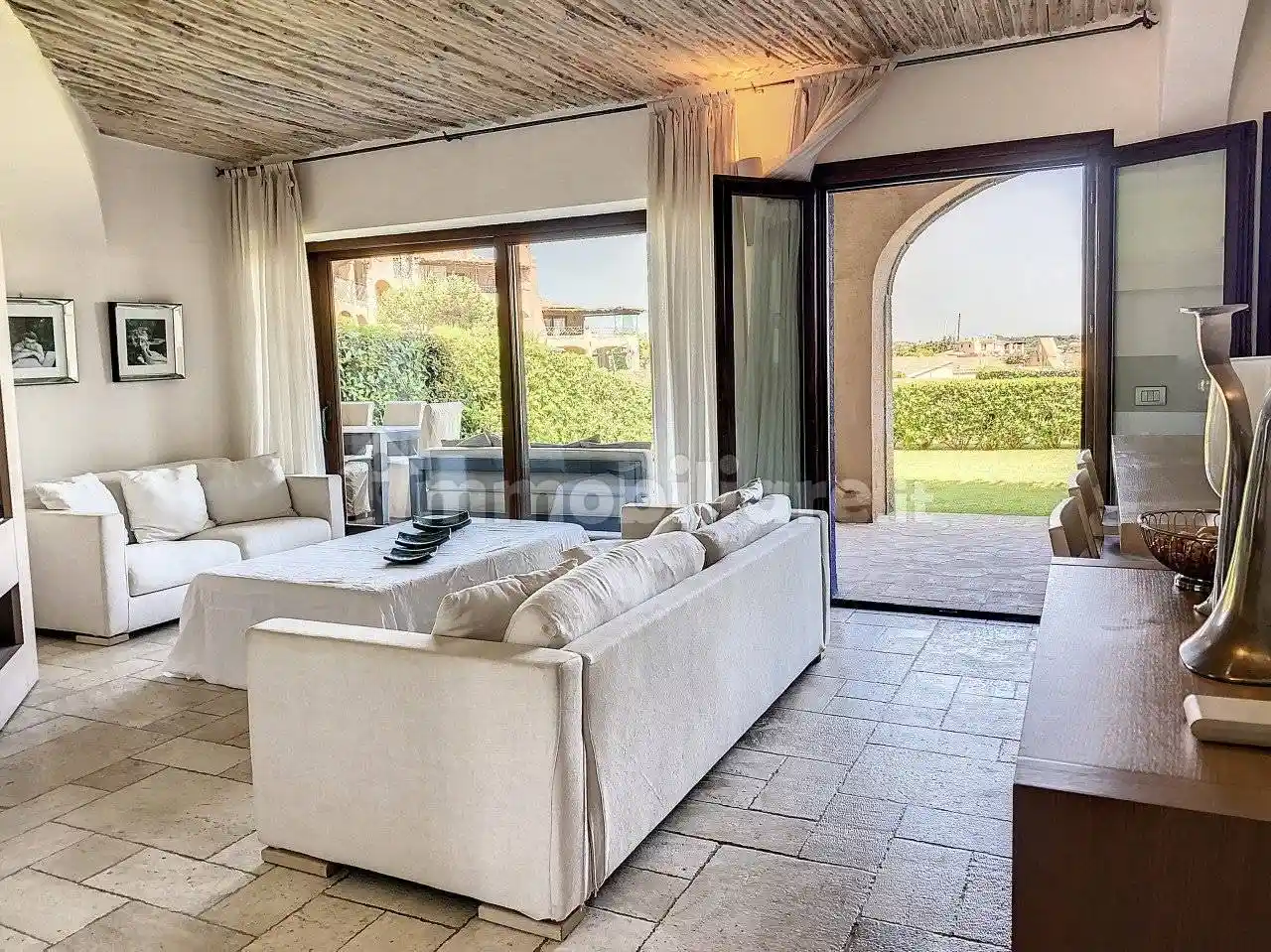 Appartamento in vendita a Arzachena