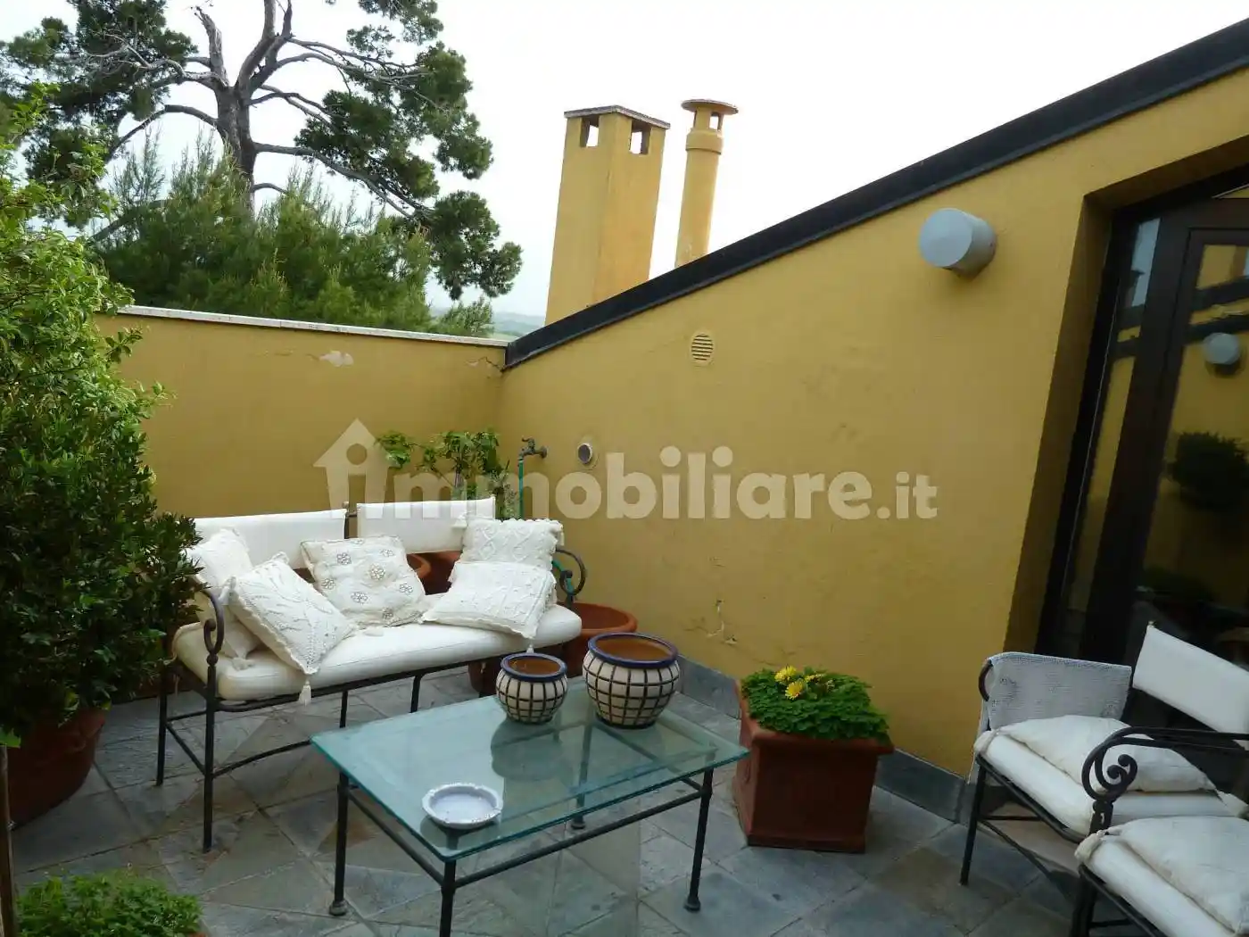 Appartamento in vendita a Falconara Marittima