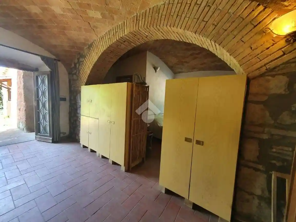 Rustico - Casale in vendita a Bolsena