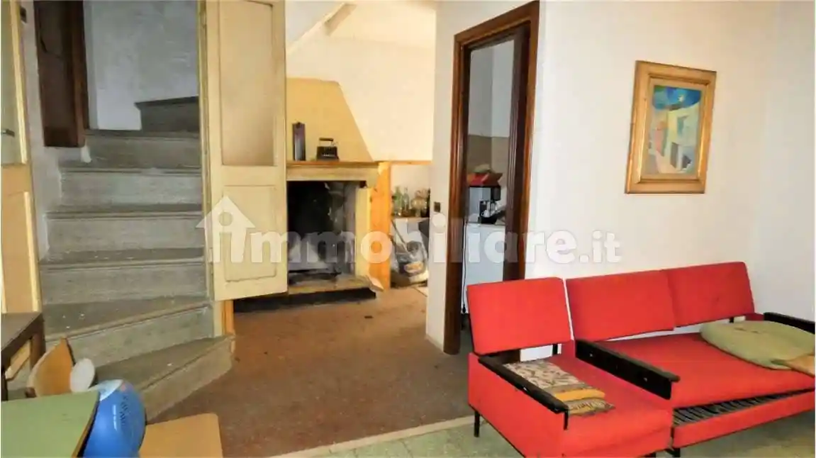 Quadrilocale piazza Garibaldi , 32, Centro, Vico nel Lazio - foto 3