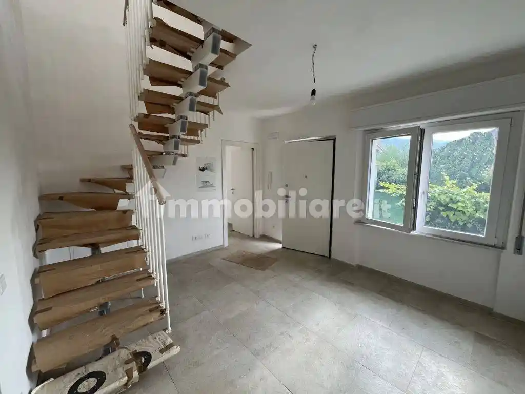 Villa in vendita a Massa