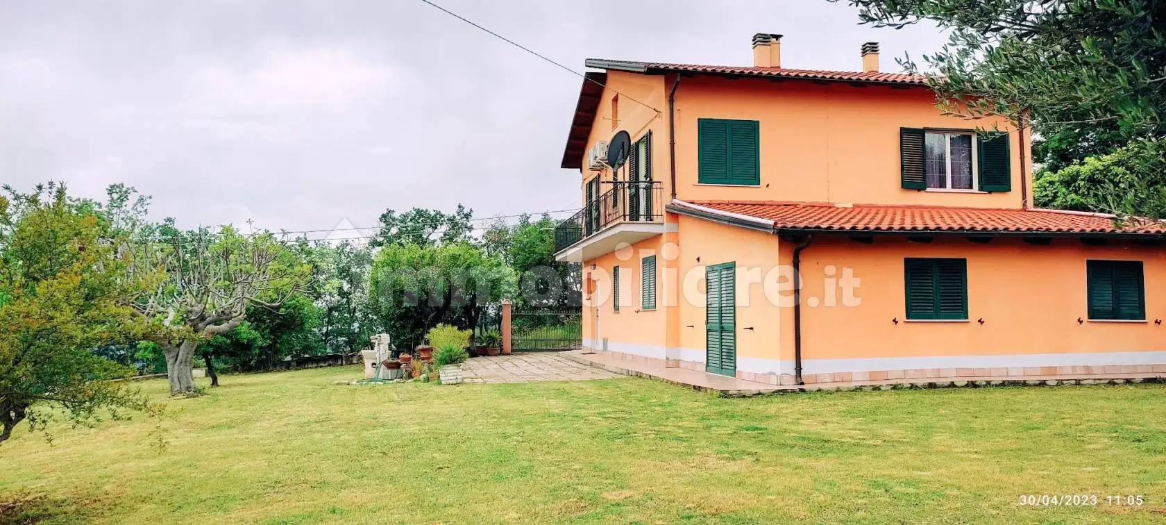 Appartamento in vendita a Canzano