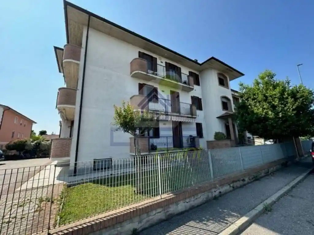 Appartamento in vendita a Miradolo Terme