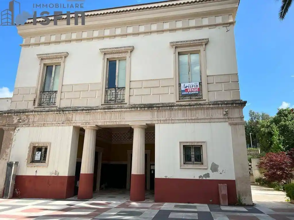 Quadrilocale via A. Salfi, Centro Storico, Cosenza - foto 2