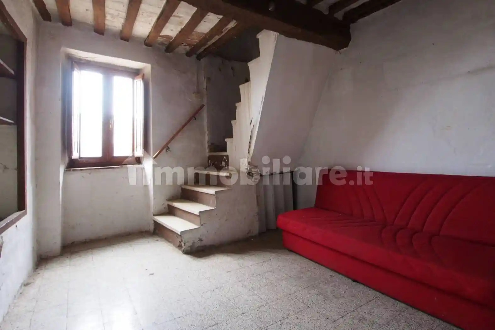 Appartamento in vendita a Montalcino