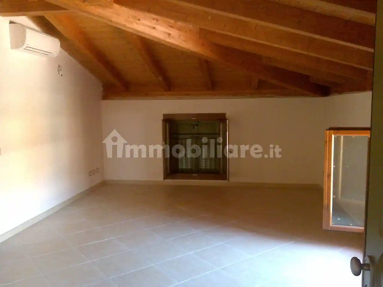 Villa in vendita a Modena