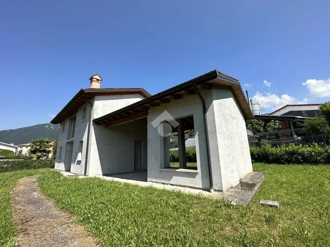 Villa in vendita a Borso del Grappa