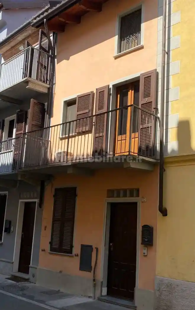 Casa indipendente in vendita a Nizza Monferrato