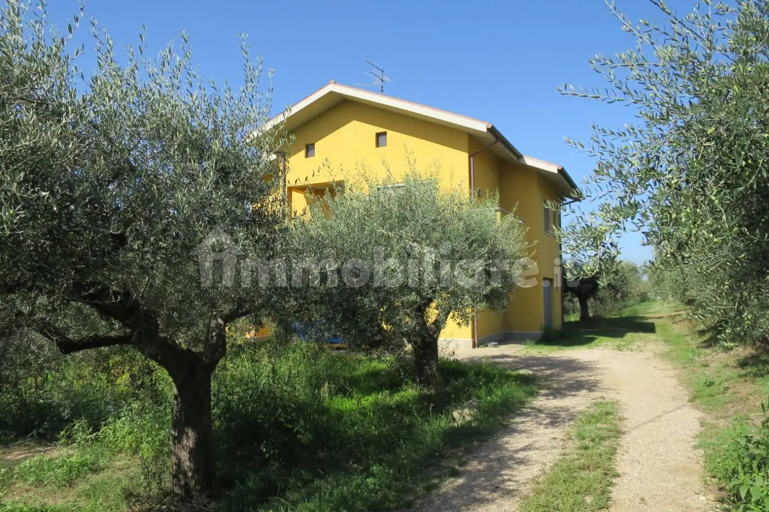 Villa in vendita a Elice