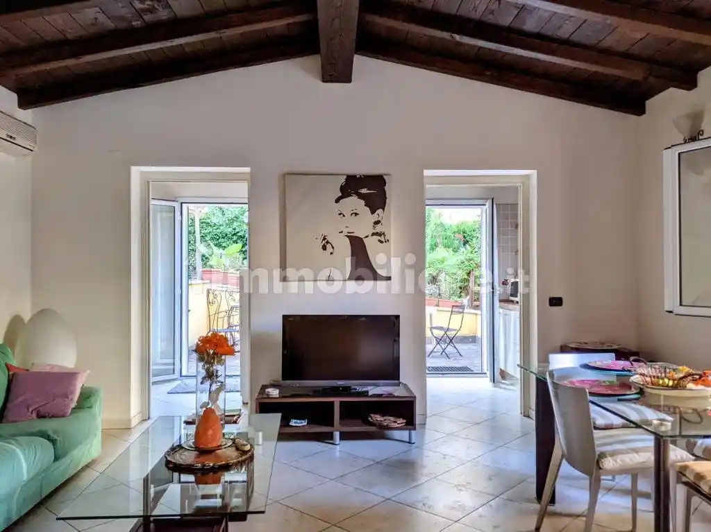 Villa in affitto a Roma