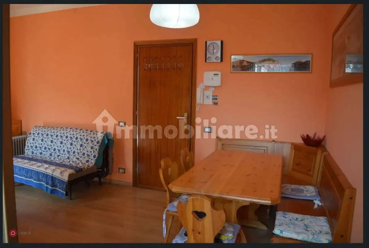 Appartamento in vendita a Roburent