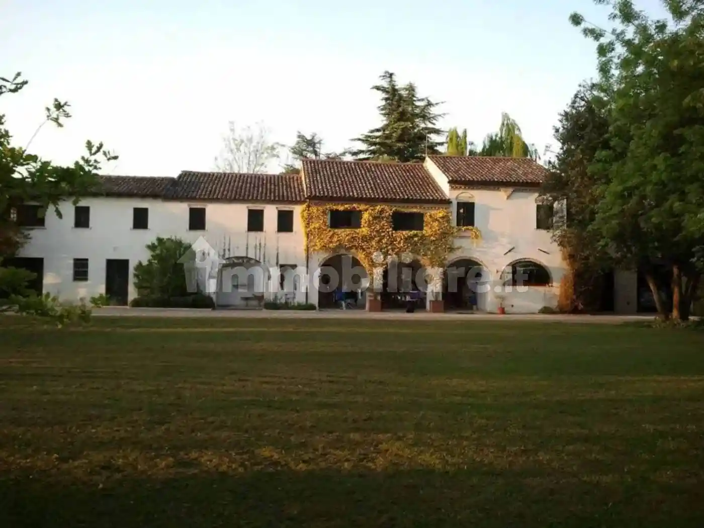 Rustico - Casale in vendita a San Biagio di Callalta