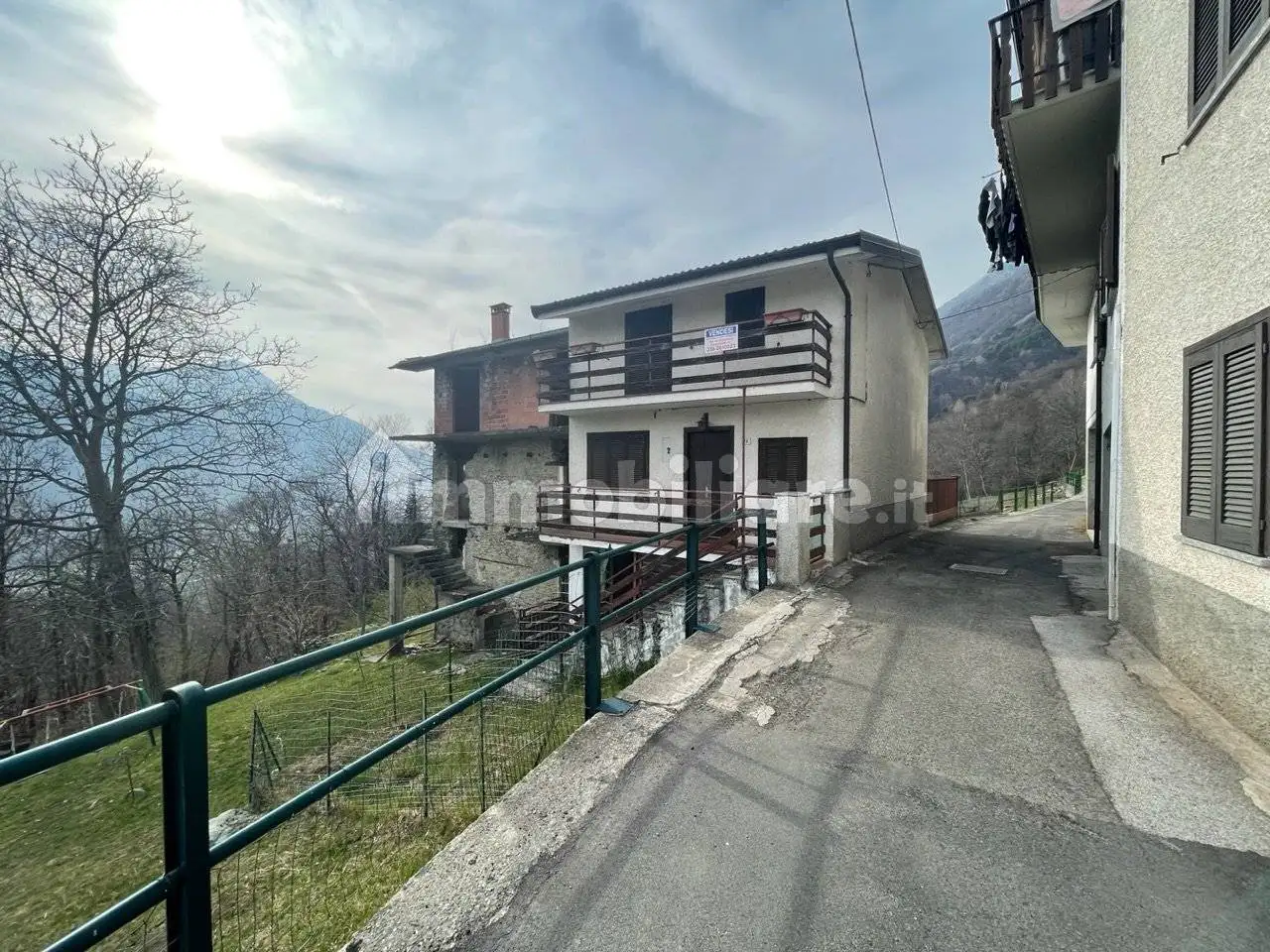 Casa indipendente in vendita a Mello