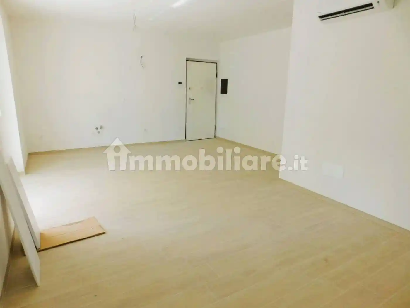 Trilocale via Toscana, Centro, Alba Adriatica - foto 2