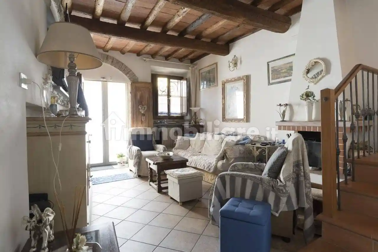 Casa indipendente in vendita a Firenze