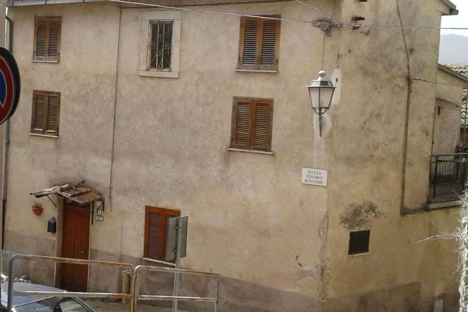Casa indipendente in vendita a Scurcola Marsicana