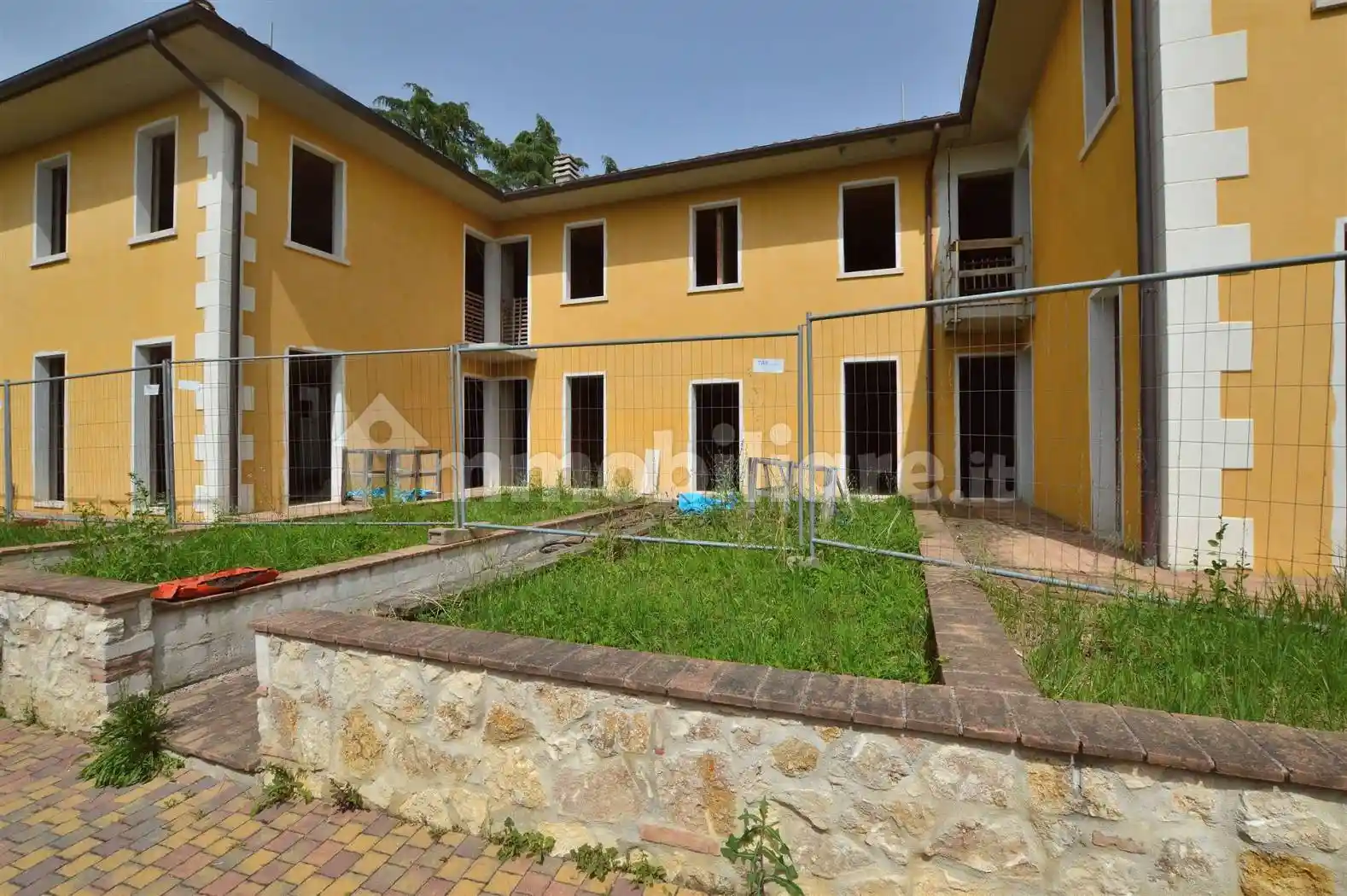 Appartamento in vendita a Rapolano Terme