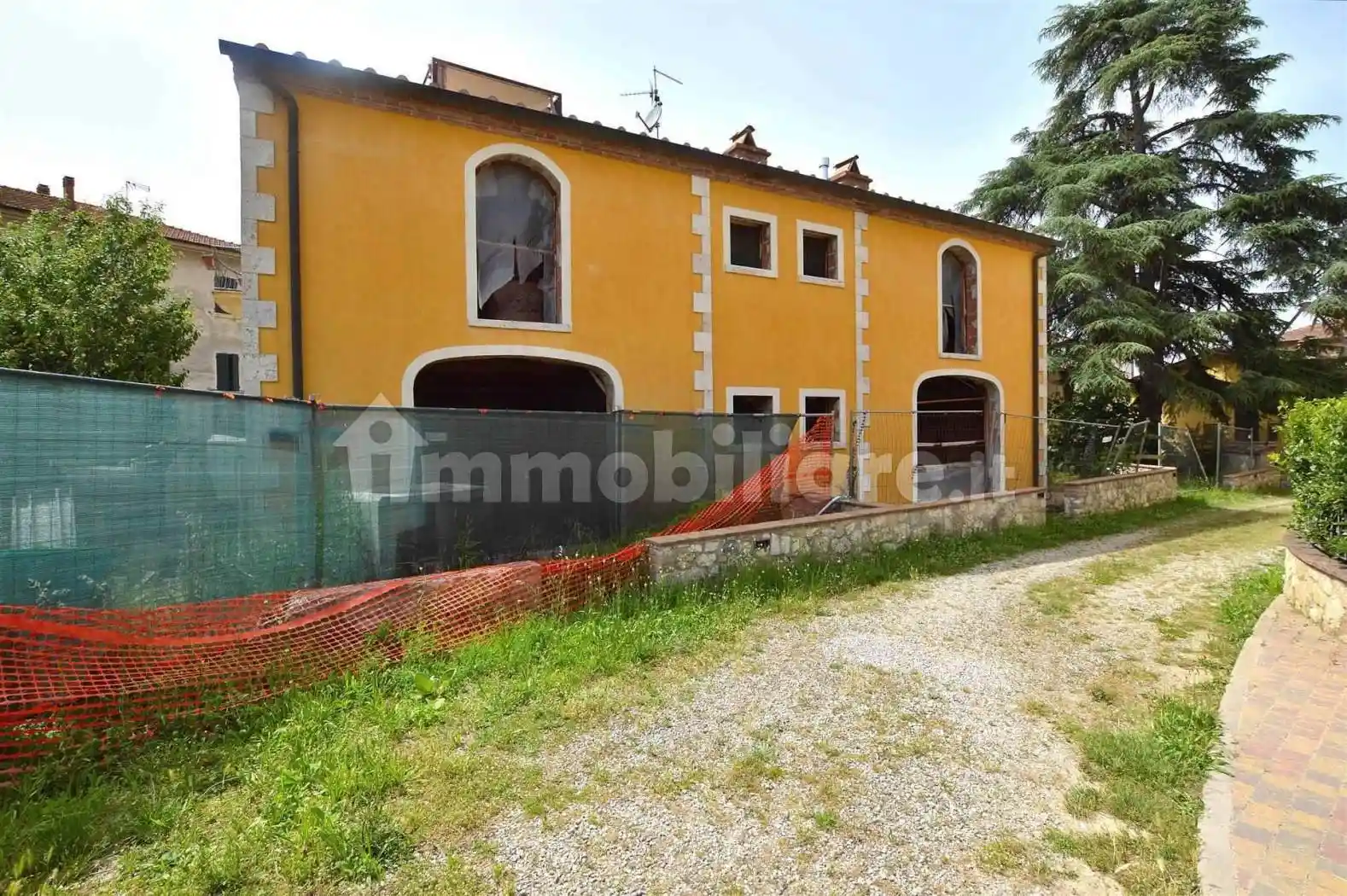 Appartamento in vendita a Rapolano Terme