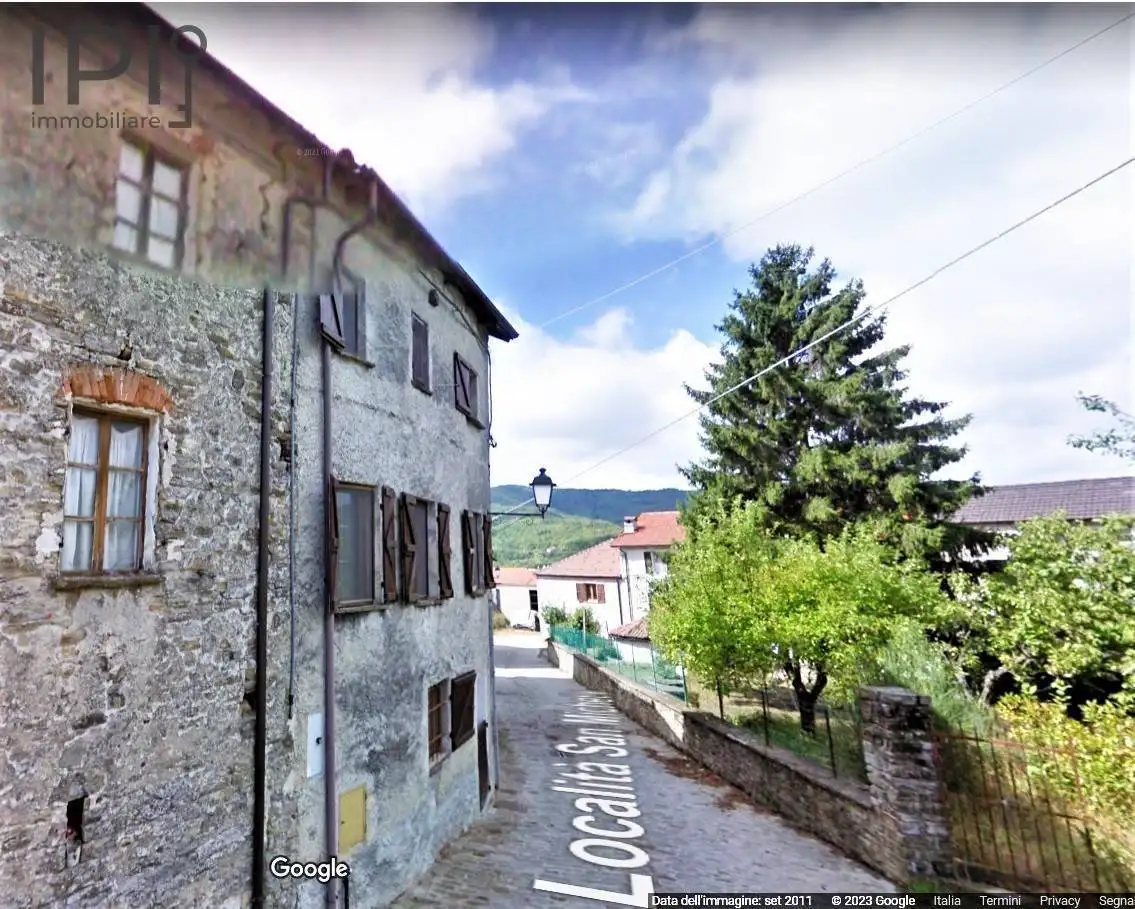 Casa indipendente in vendita a Castelletto Uzzone