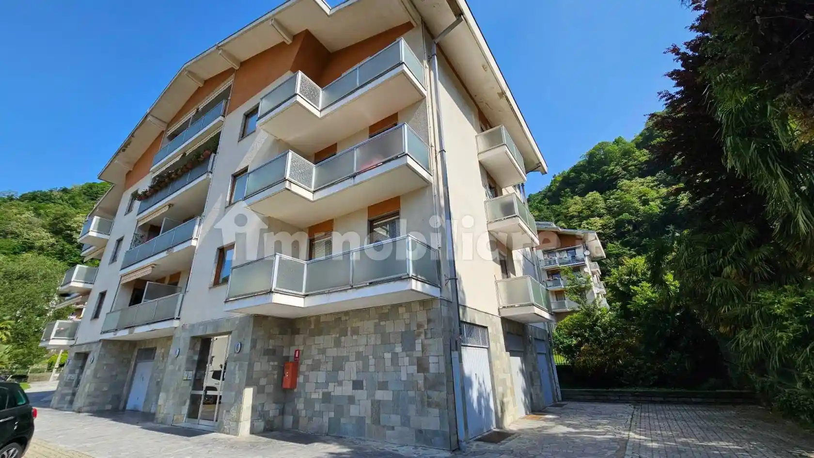 Appartamento in vendita a Varallo