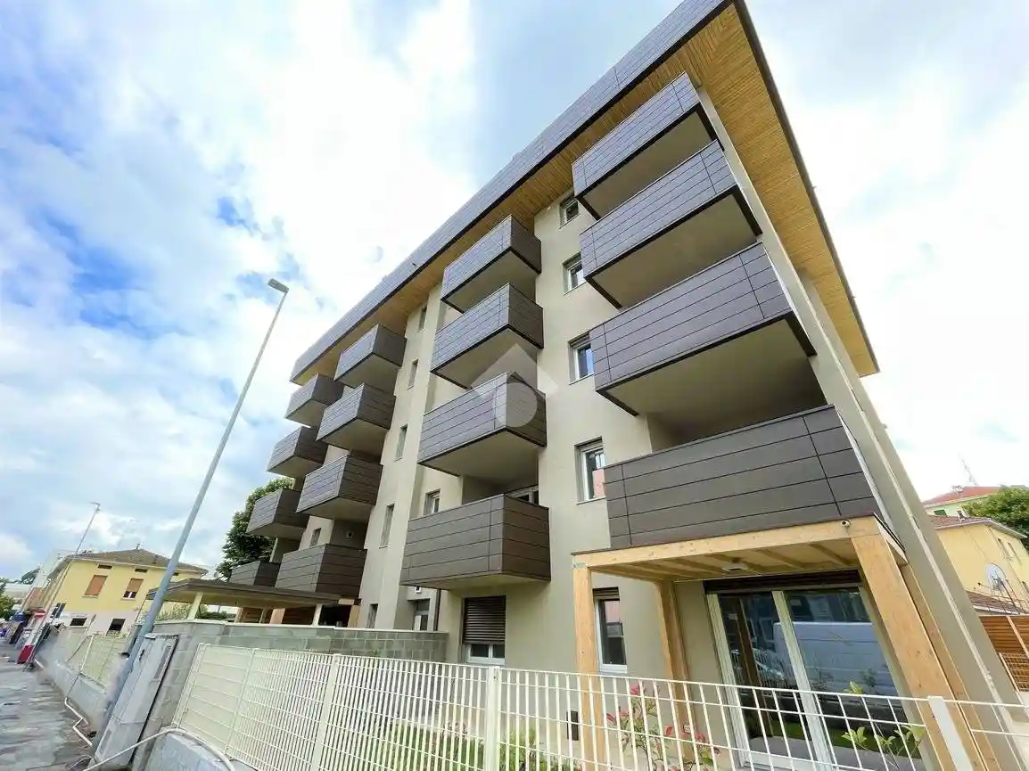 Appartamento in vendita a Parma