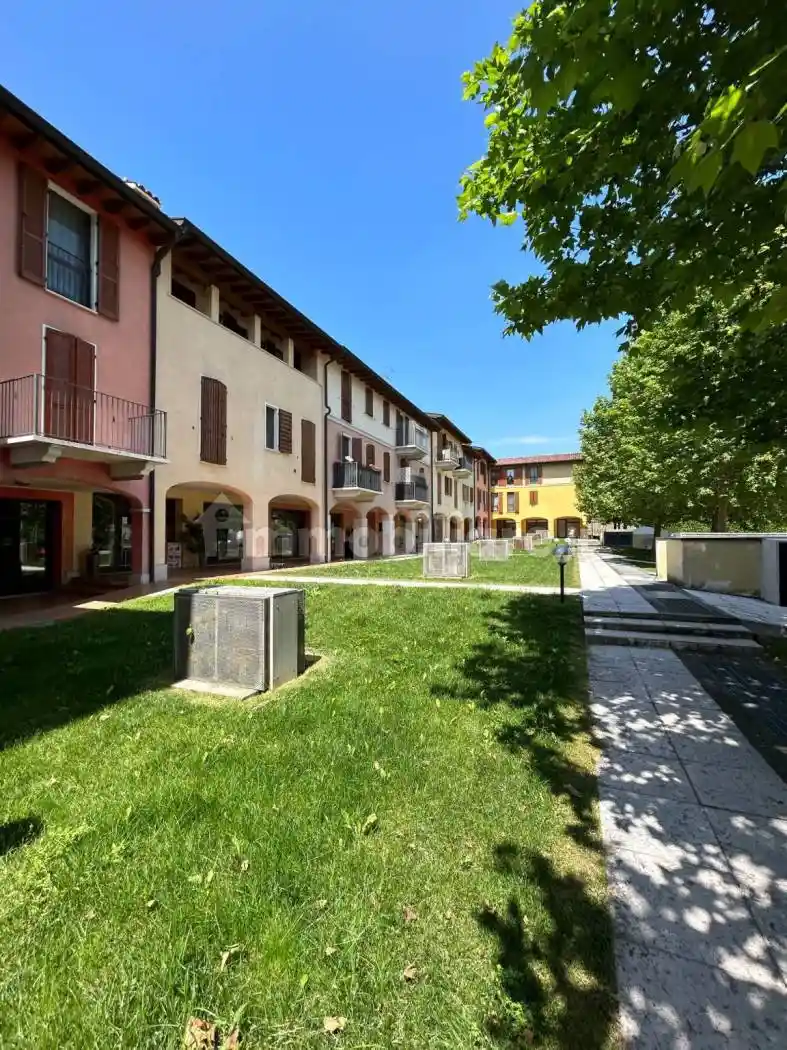 Appartamento in vendita a Sirmione