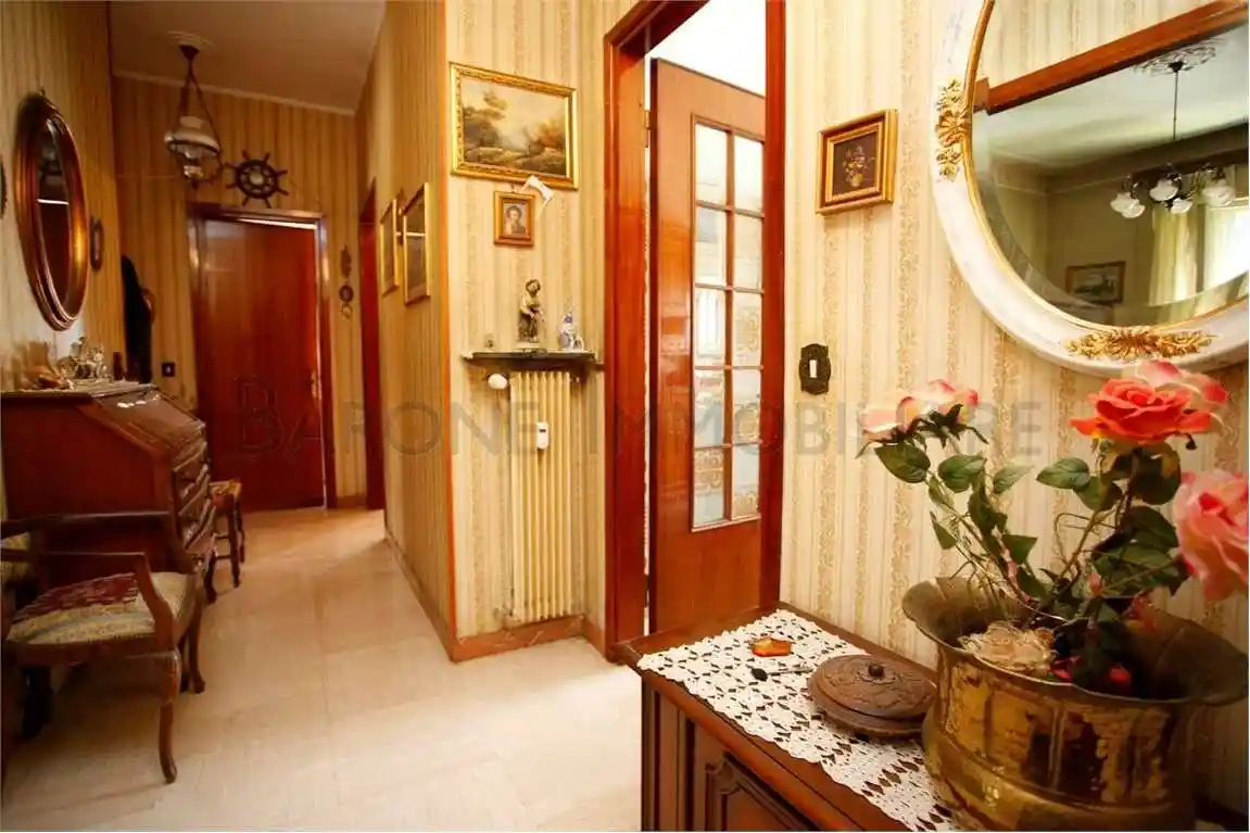 Appartamento in vendita a Carrara