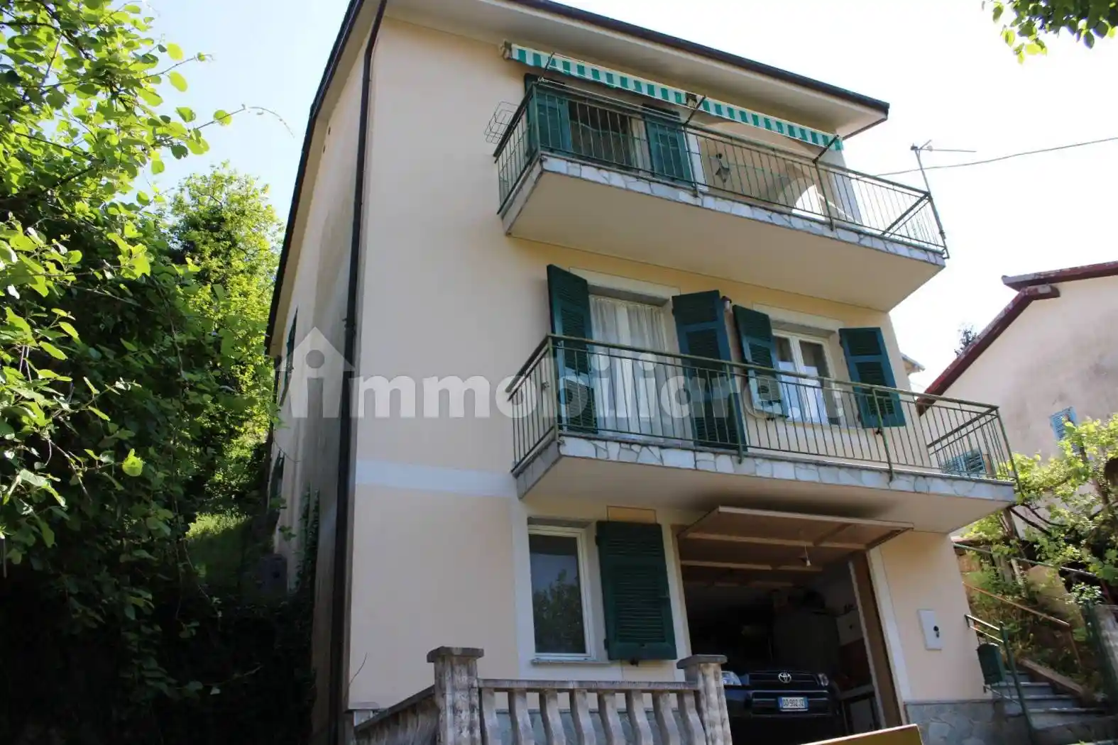 Villa in vendita a Lumarzo