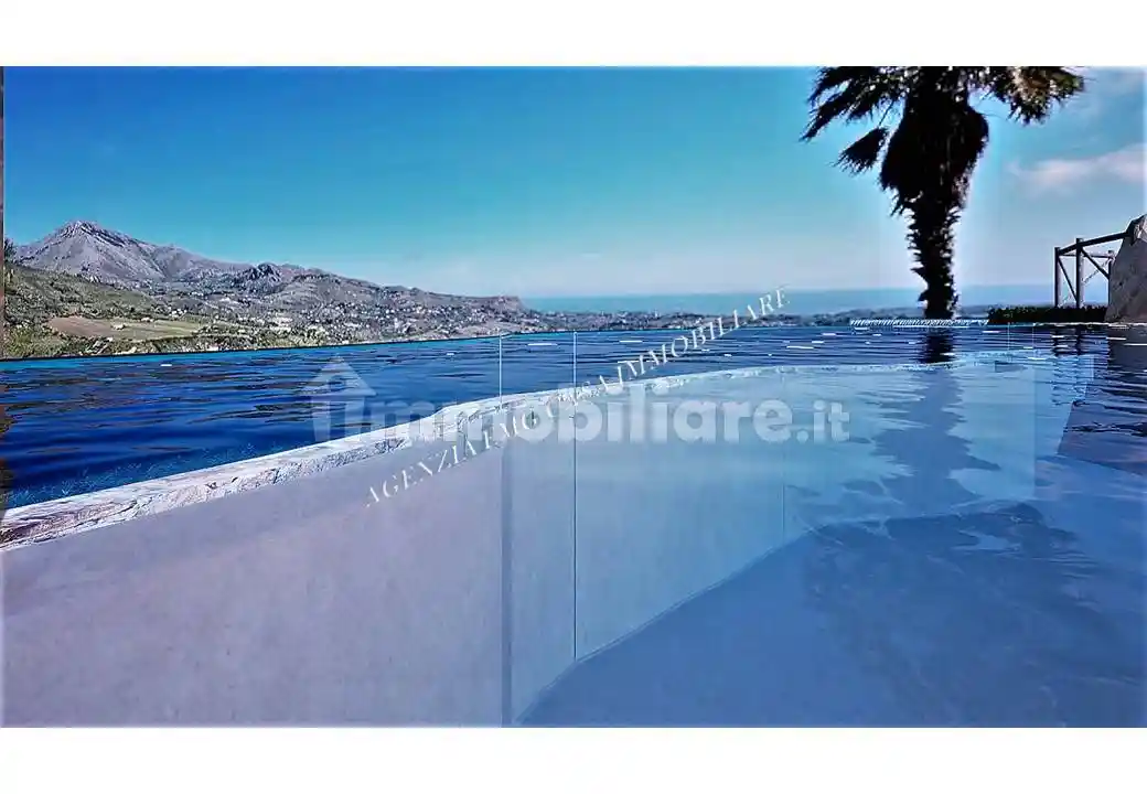 Villa in vendita a Castellammare del Golfo