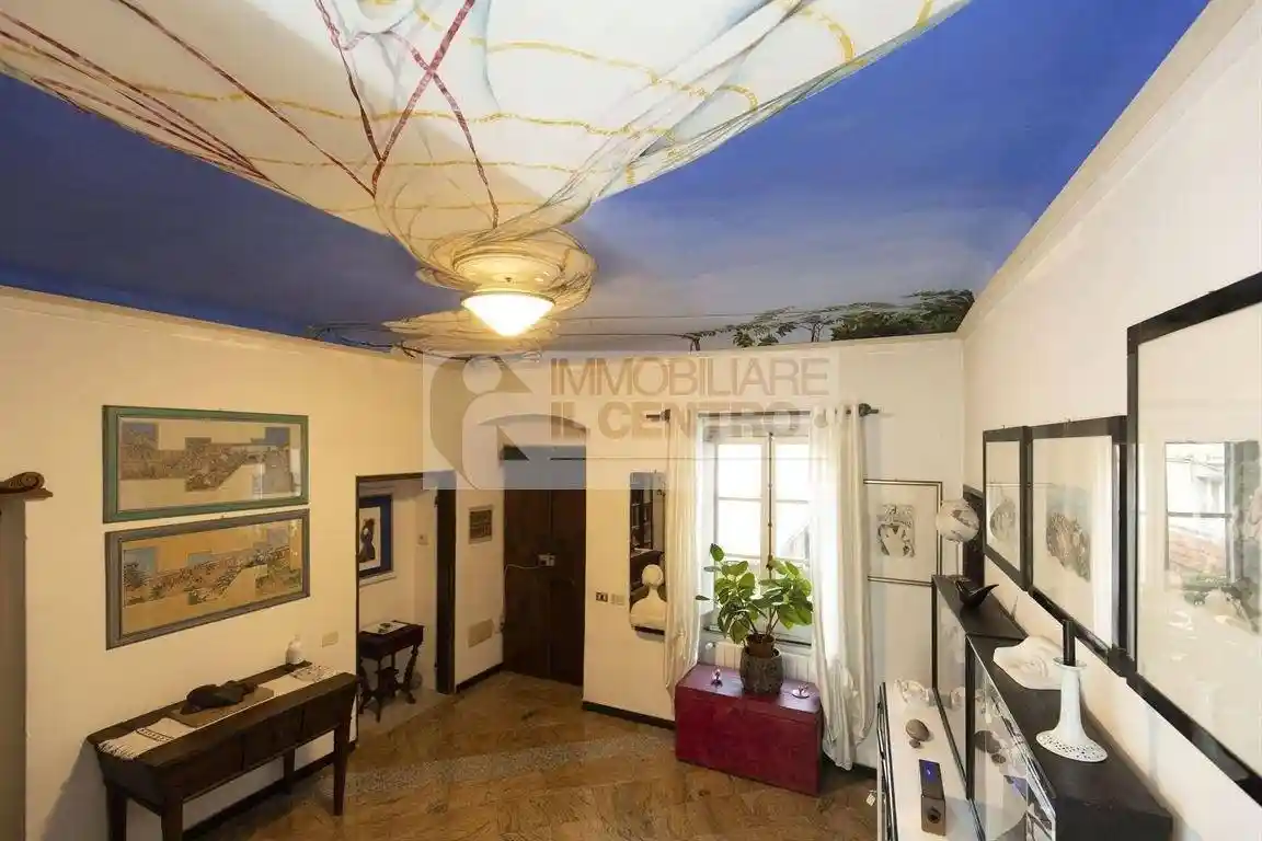 Casa indipendente in vendita a Sarzana