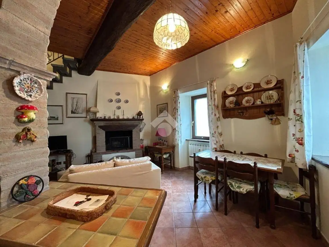 Casa indipendente in vendita a Porano