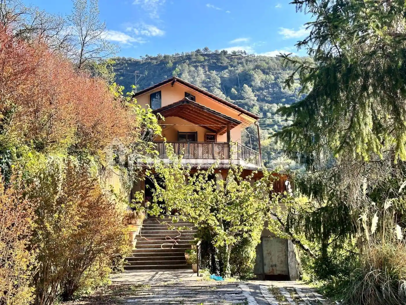 Villa in vendita a Dolceacqua
