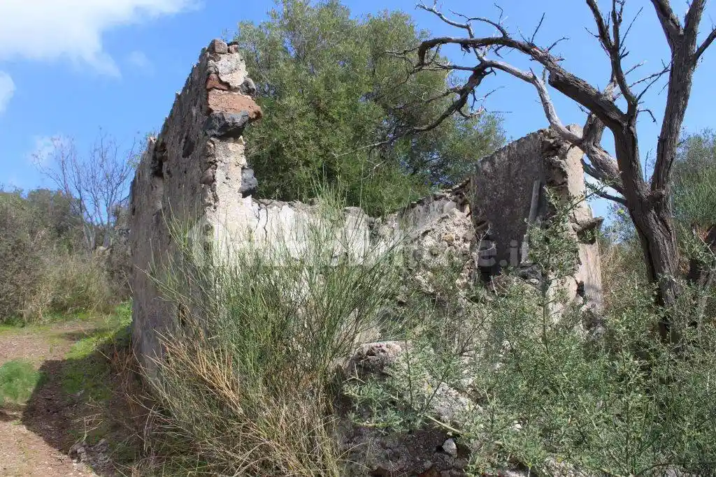 Rustico - Casale in vendita a Lipari