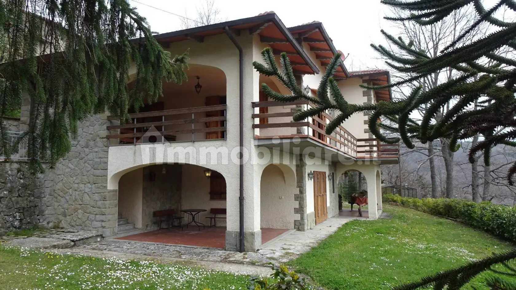 Villa in vendita a Montemignaio