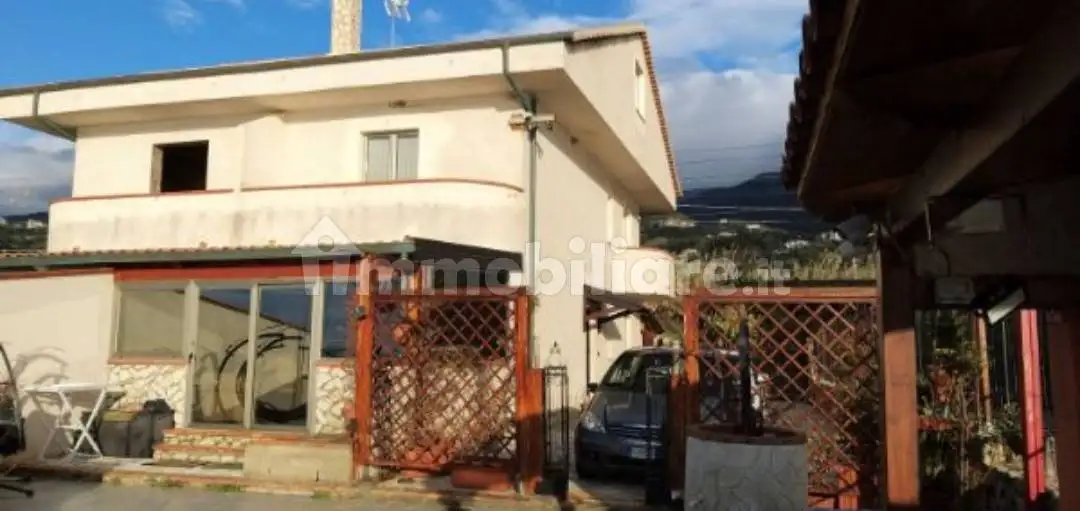 Villa in vendita a Fuscaldo