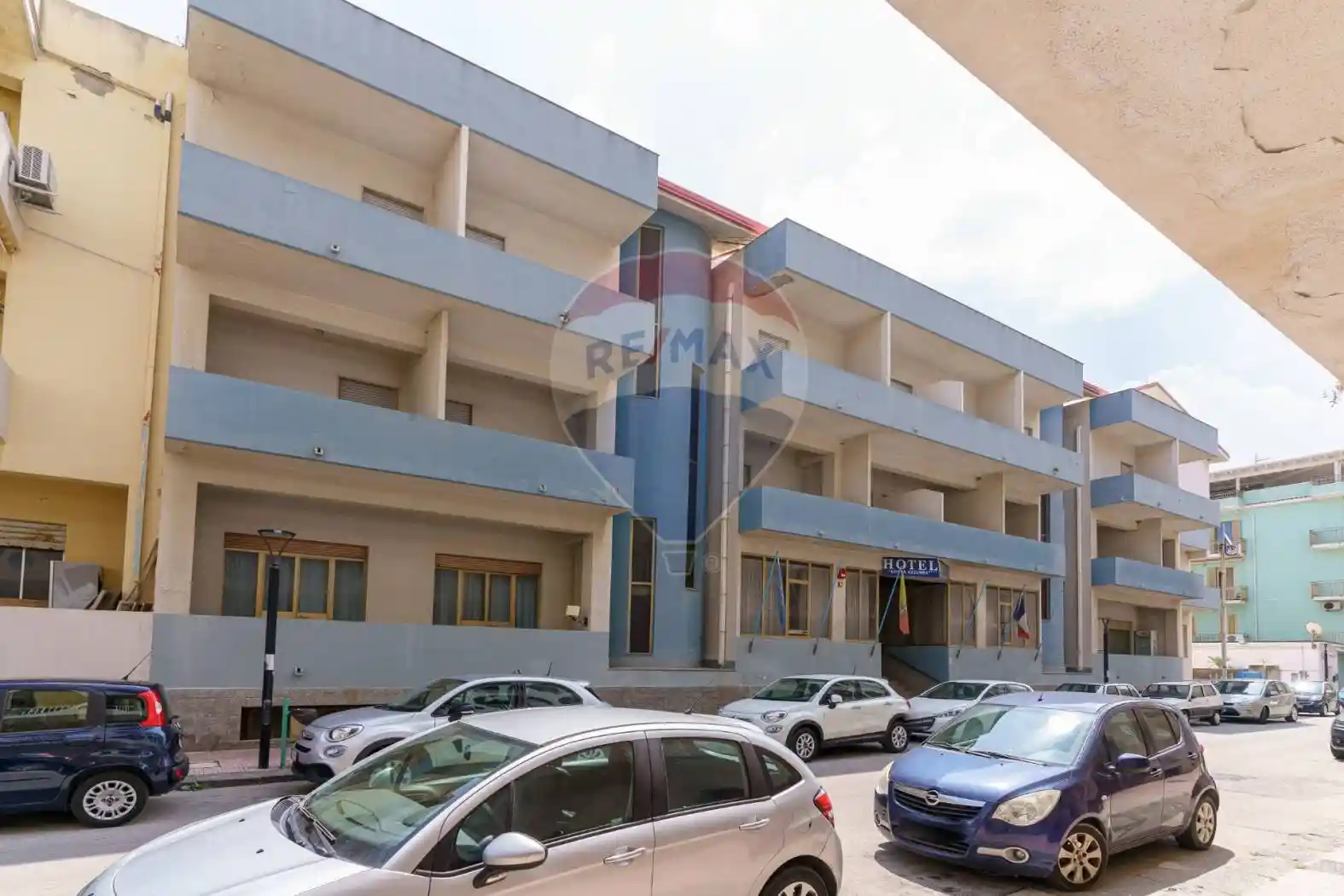 Palazzo - Edificio in vendita a Brolo