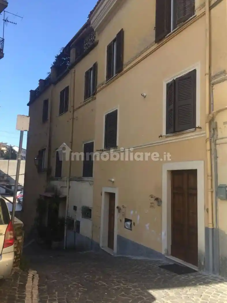 Appartamento in vendita a Frosinone